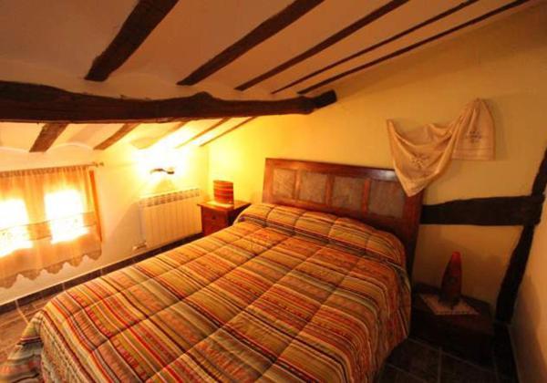Hotel Rural La Aldea Encantada Quintanilla del Monte de Rioja Exterior foto